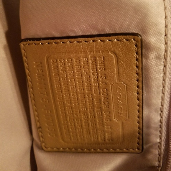 VGUC Coach Bag Tan/Camel Two Tone - Picture 8 of 8
